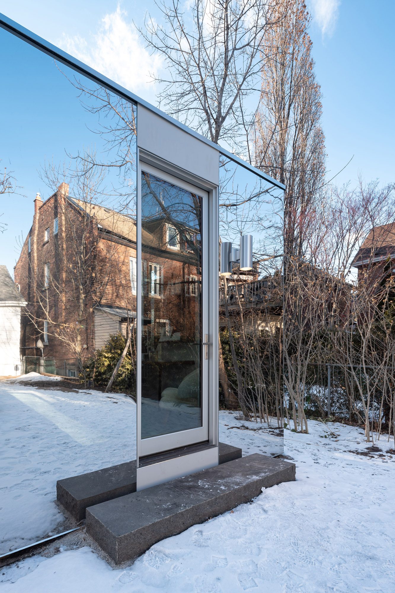Parkdale Pavilion garden office, Toronto